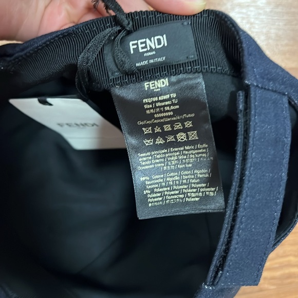 FENDI DENIM BASEBALL CAP/ brand new / 100% Authentic/ unisex - Picture 3 of 6